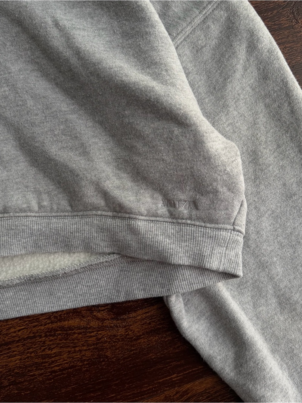 Aritzia Cozy Sweatfleece Perfect Crop Hoodie Gray Size S Cropped Pullover